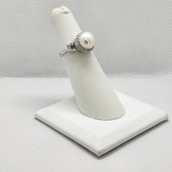 Jewelry - Brand New Sterling Silver 925 Pearl Round Ring
